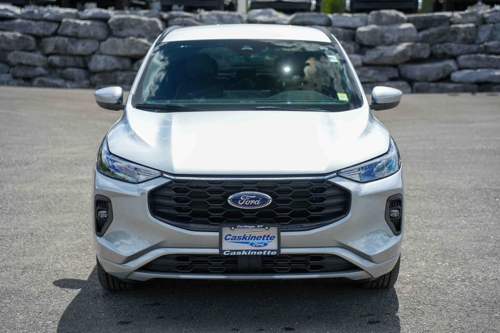 Used 2023 Ford Escape ST-Line Select w/ Tech Pack #1 AWD/4WD video 2
