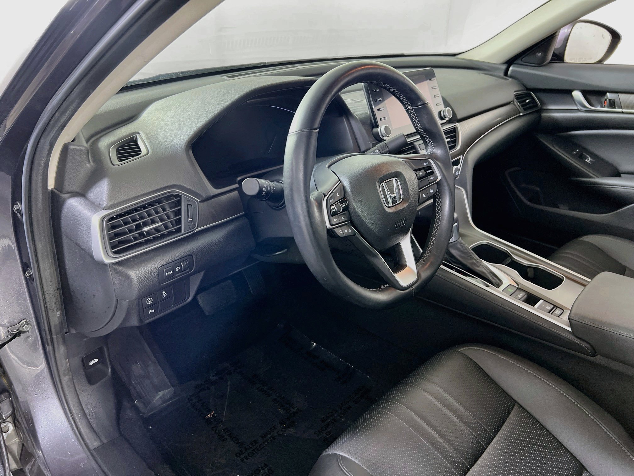Used 2021 Honda Accord EX-L image 9