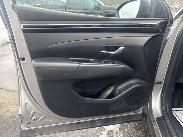 Used 2023 Hyundai Tucson SE image 23