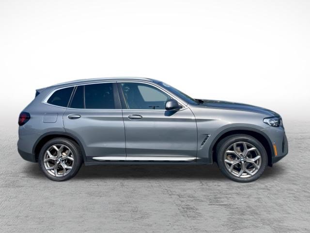 Used 2023 BMW X3 xDrive30i w/ Premium Package AWD/4WD image 4