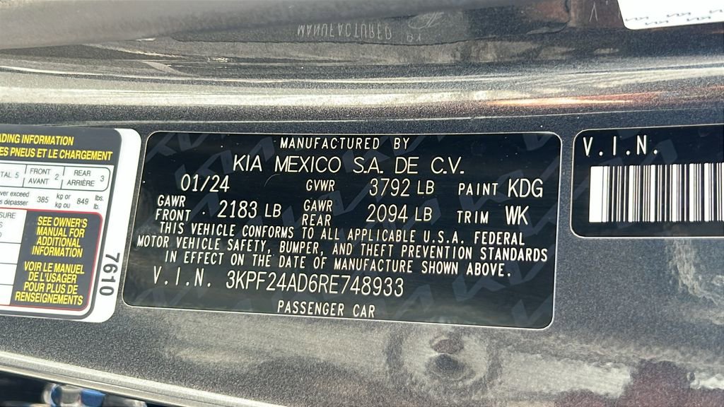 Used 2024 Kia Forte LXS image 31