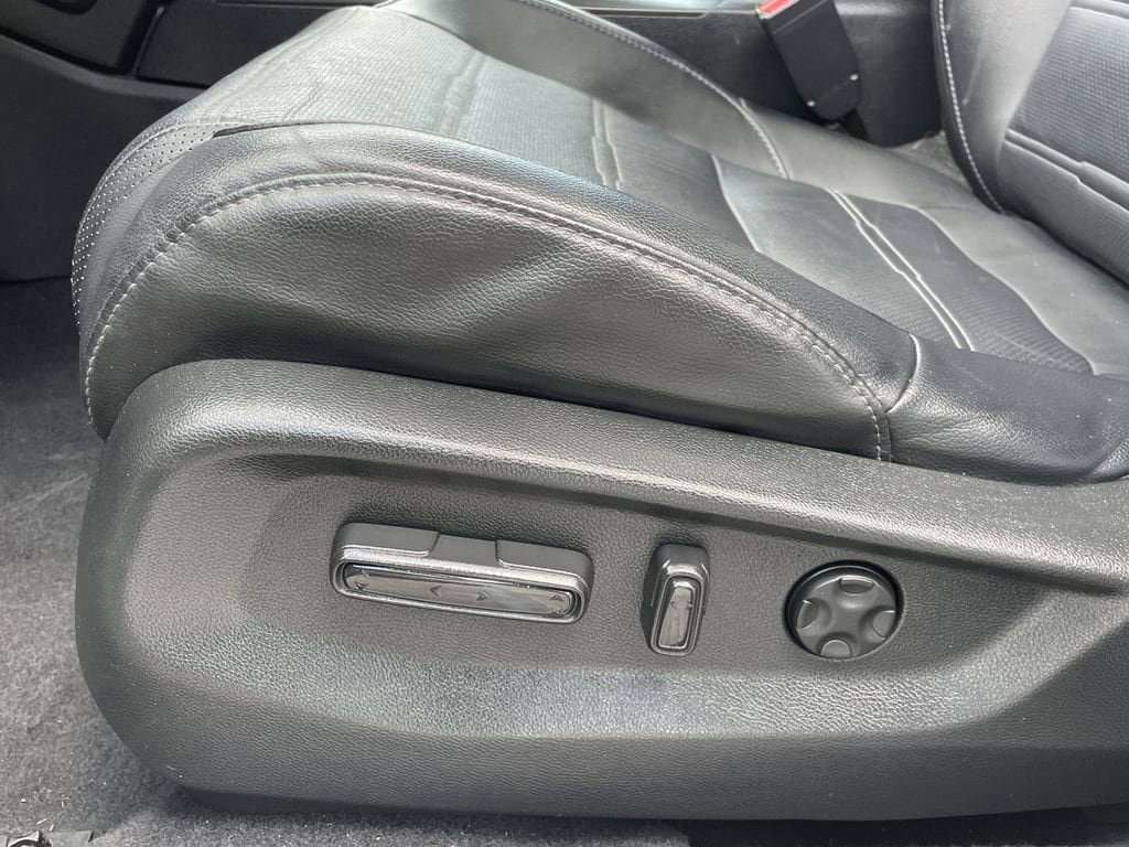 Used 2020 Honda CR-V EX-L image 17