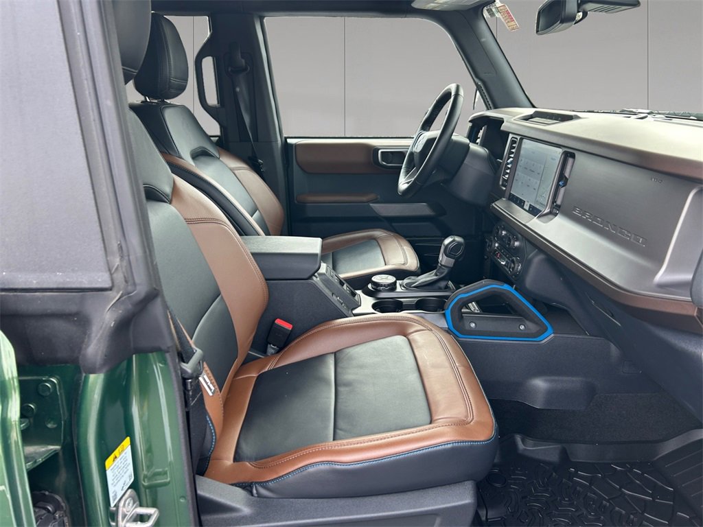 Used 2023 Ford Bronco Outer Banks image 15