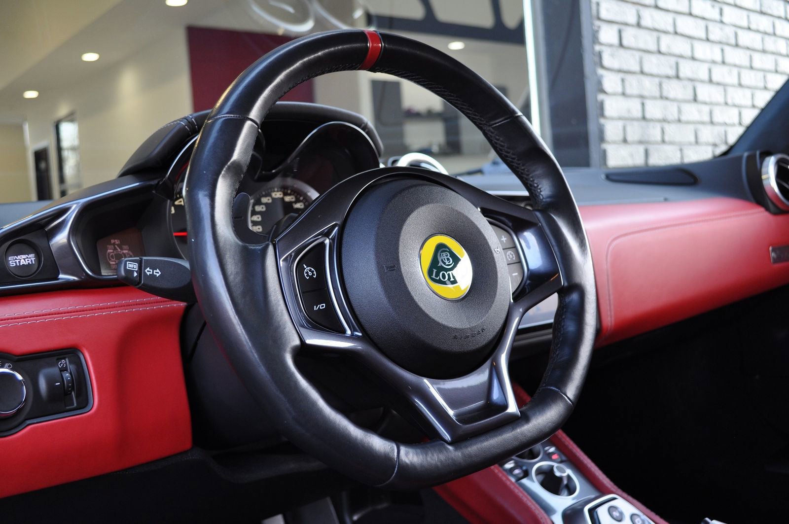 Used 2017 Lotus Evora 400 image 37