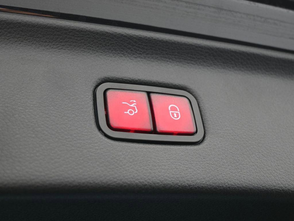 Used 2025 Mercedes-Benz S 63 AMG S image 74