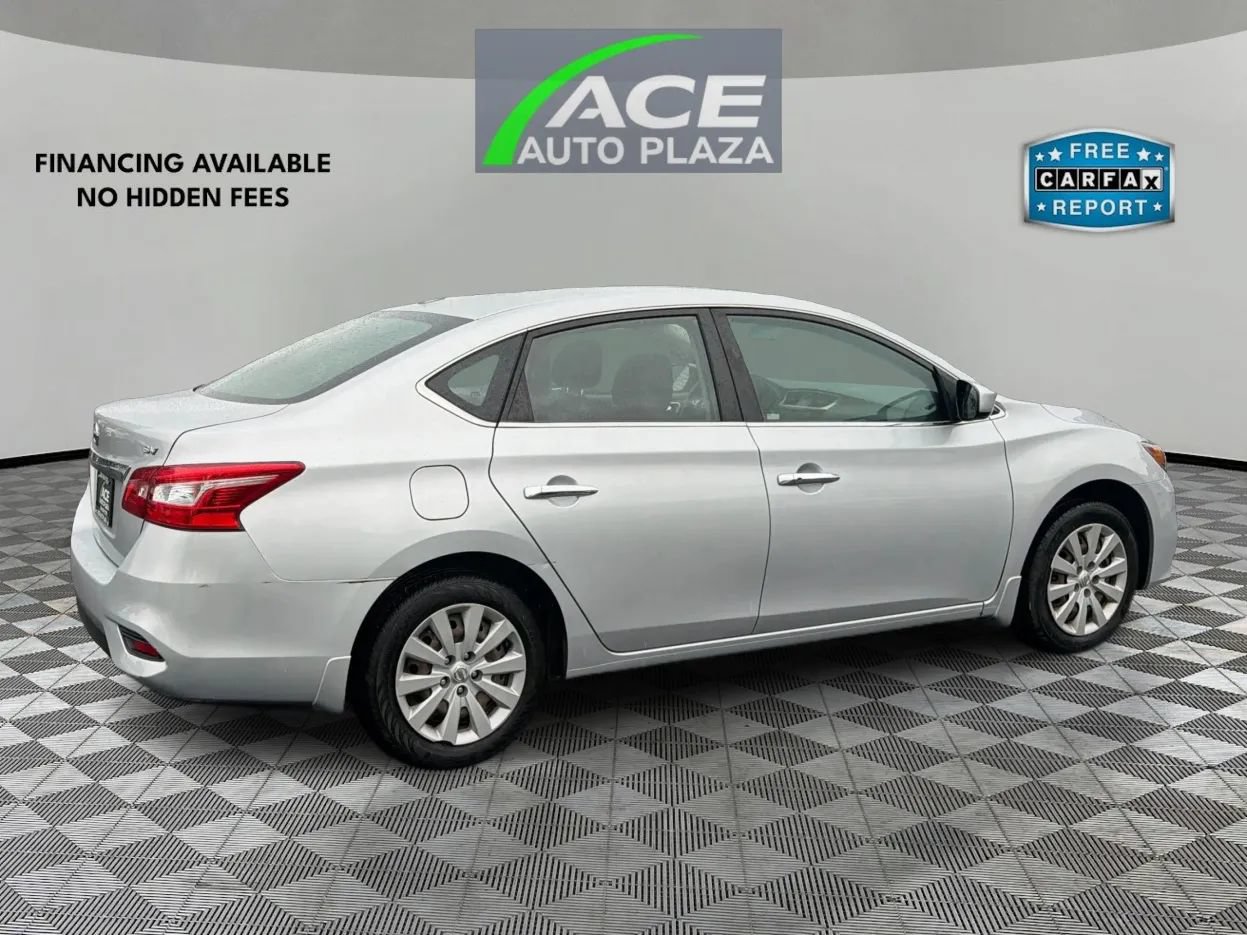 Used 2017 Nissan Sentra SV FWD image 5