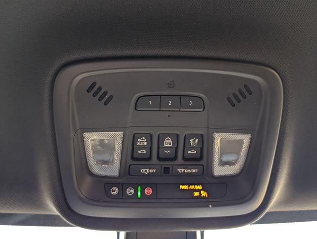 Used 2023 Chevrolet Traverse RS w/ LPO, Floor Liner Package AWD/4WD image 13