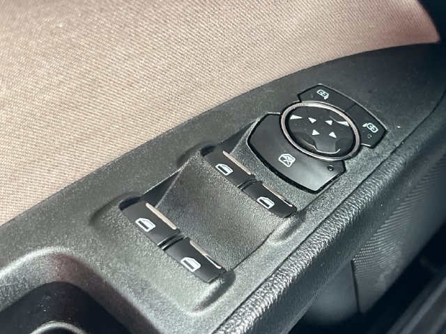 Used 2020 Ford Fusion S FWD image 30
