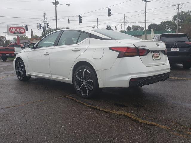 New 2025 Nissan Altima 2.5 SR image 4