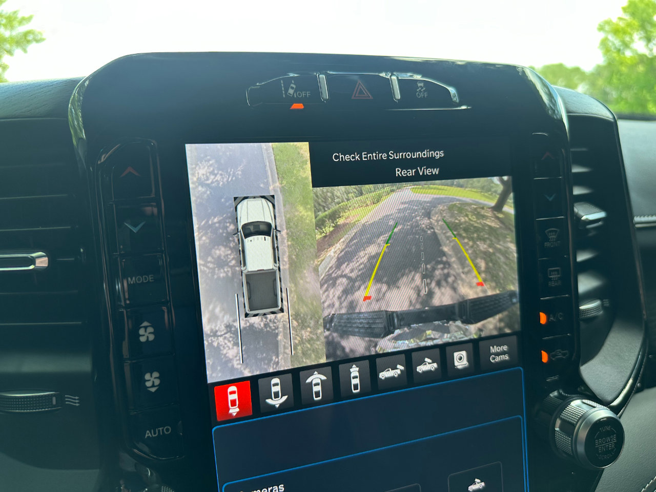 Used 2023 RAM 2500 Limited image 41