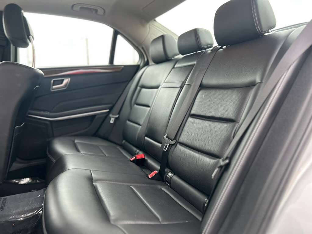 Used 2014 Mercedes-Benz E 350 4MATIC Sedan w/ Premium 1 Package image 15