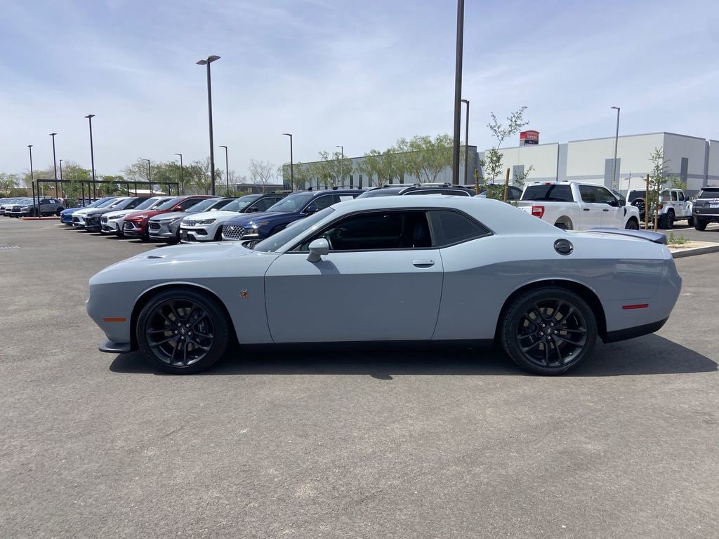 Used 2022 Dodge Challenger R/T Scat Pack w/ Plus Package RWD image 4