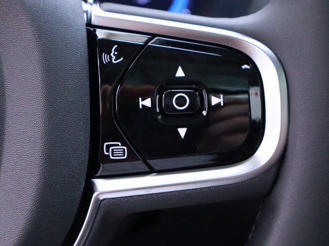 New 2025 Volvo XC90 T8 Plus w/ Protection Package Premier AWD/4WD image 21