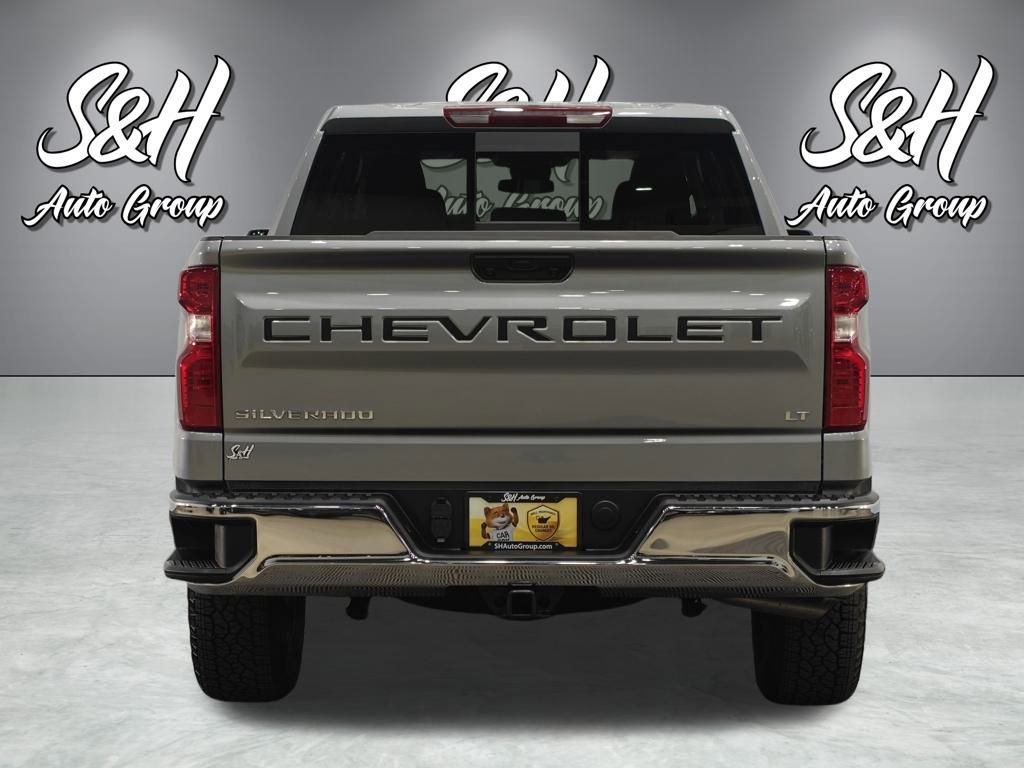 Used 2025 Chevrolet Silverado 1500 LT w/ LPO, Dark Essentials Package image 16