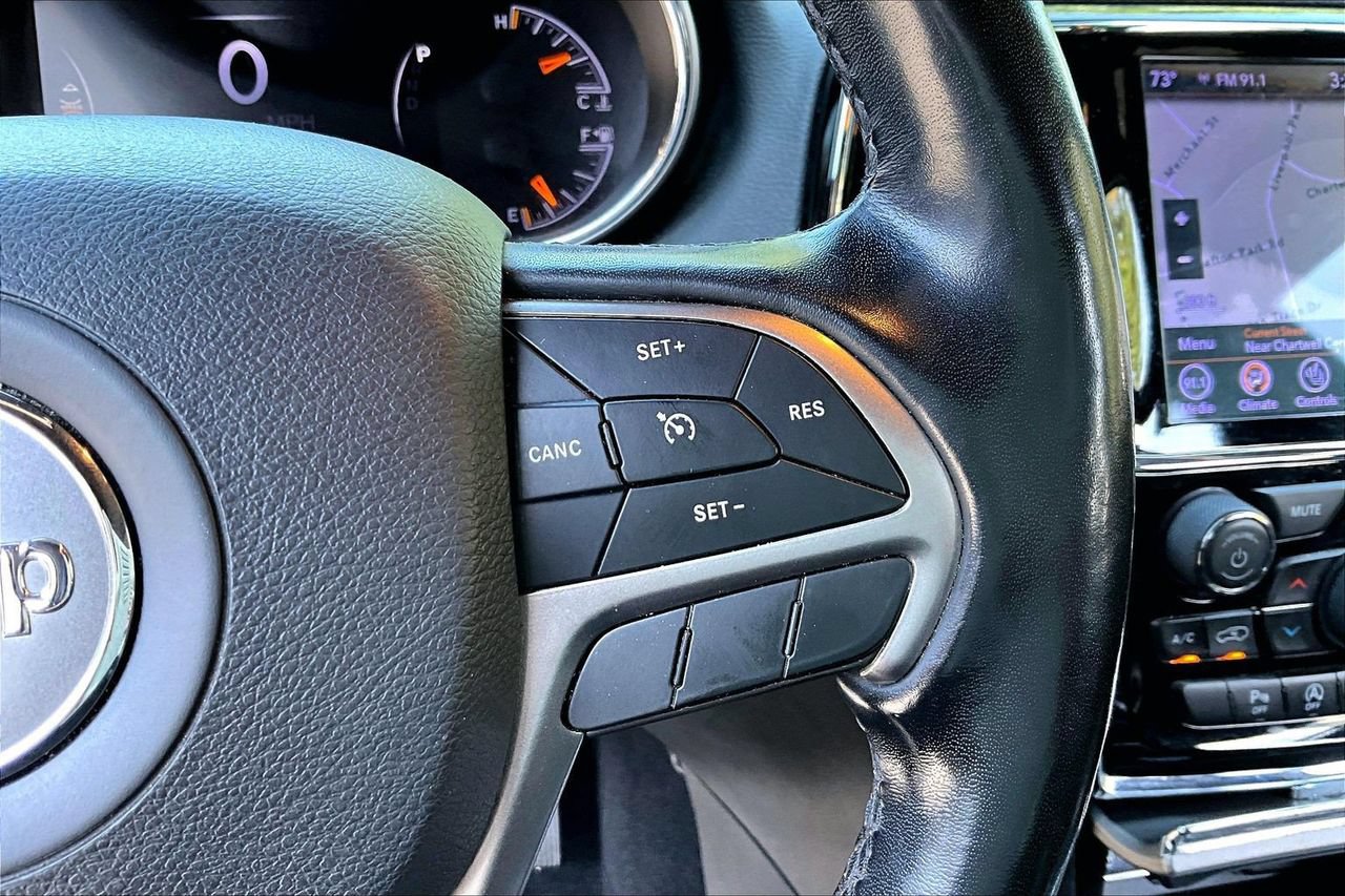 Certified 2020 Jeep Grand Cherokee Altitude AWD/4WD image 27