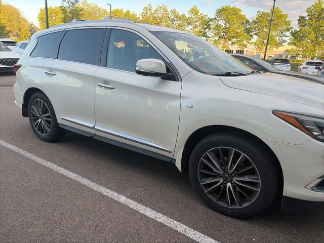 Used 2019 INFINITI QX60 Luxe w/ Sensory Package AWD/4WD image 4