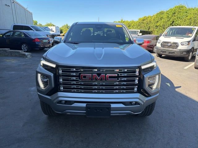 Used 2026 GMC Canyon Denali AWD/4WD image 2