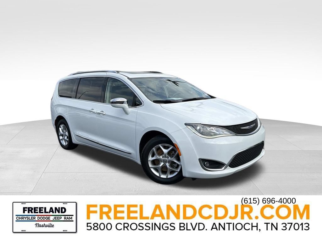 Used 2020 Chrysler Pacifica Limited FWD image 1