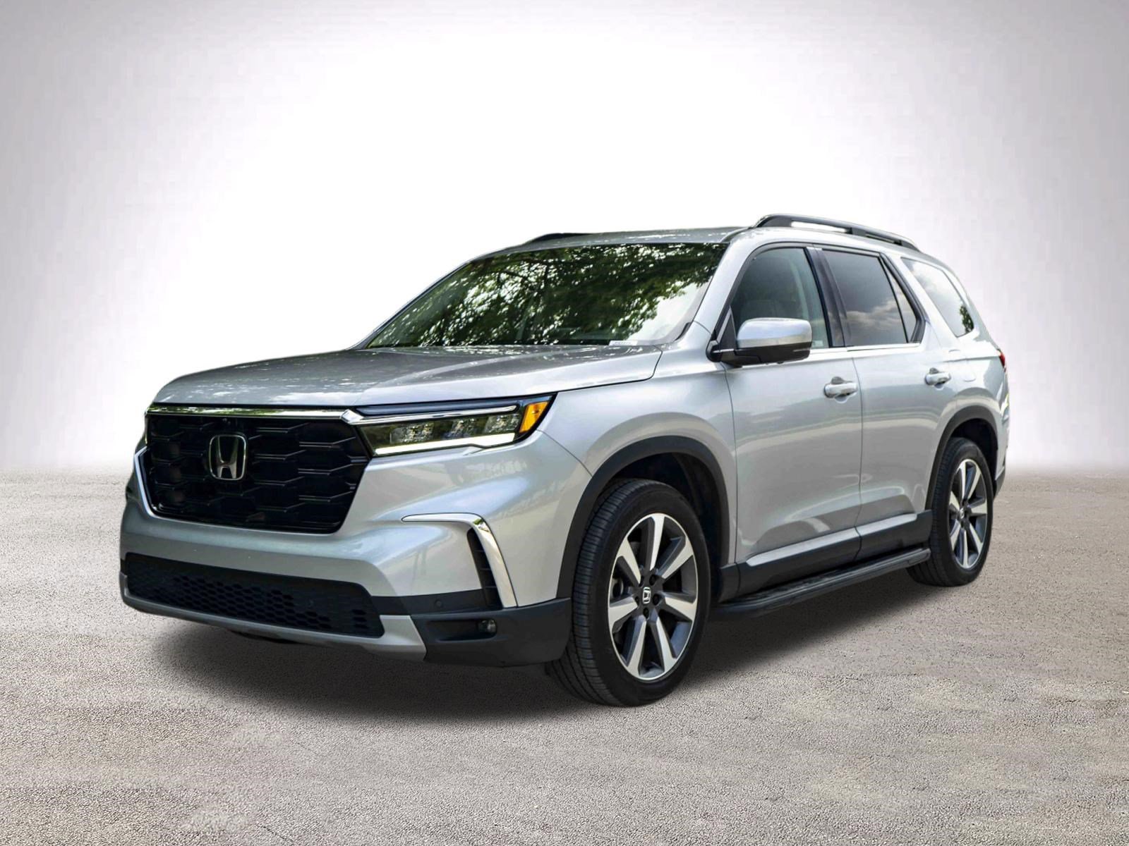 Used 2024 Honda Pilot Elite image 5