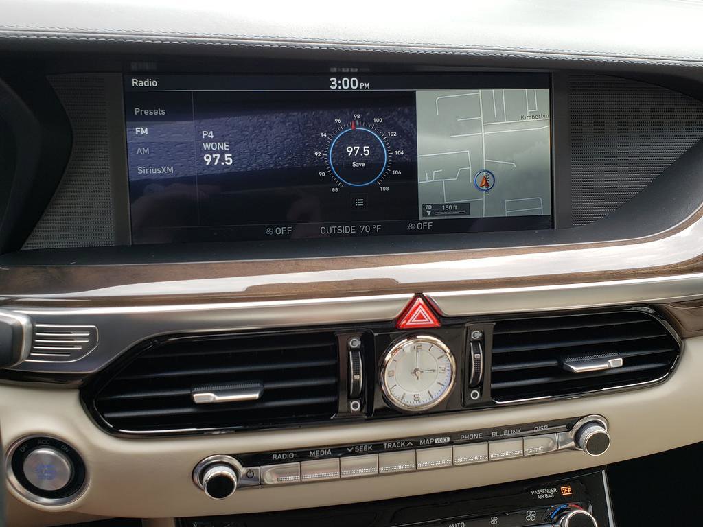 Used 2017 Genesis G90 3.3T Premium image 21