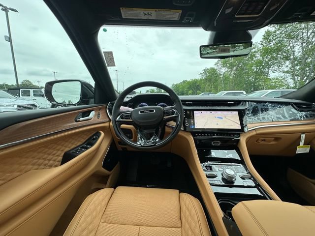 New 2026 Jeep Grand Cherokee L Summit AWD/4WD image 15
