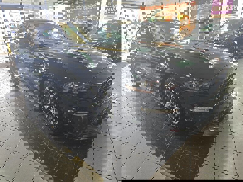 Used 2020 Ford Mustang GT image 3