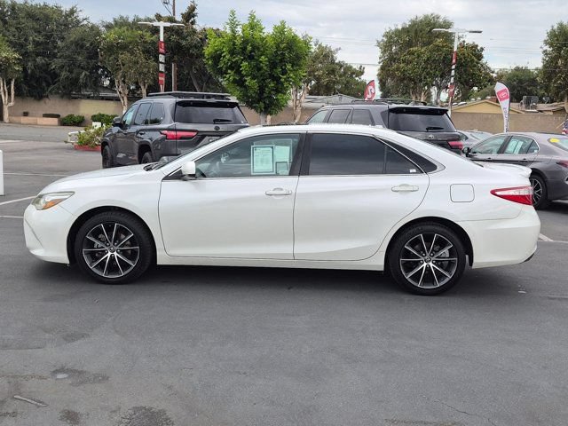Used 2017 Toyota Camry XSE w/ Moonroof Package FWD image 12