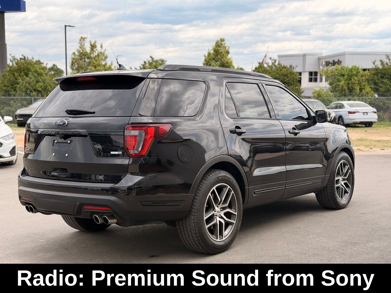 Used 2019 Ford Explorer Sport w/ Equipment Group 401A AWD/4WD image 7