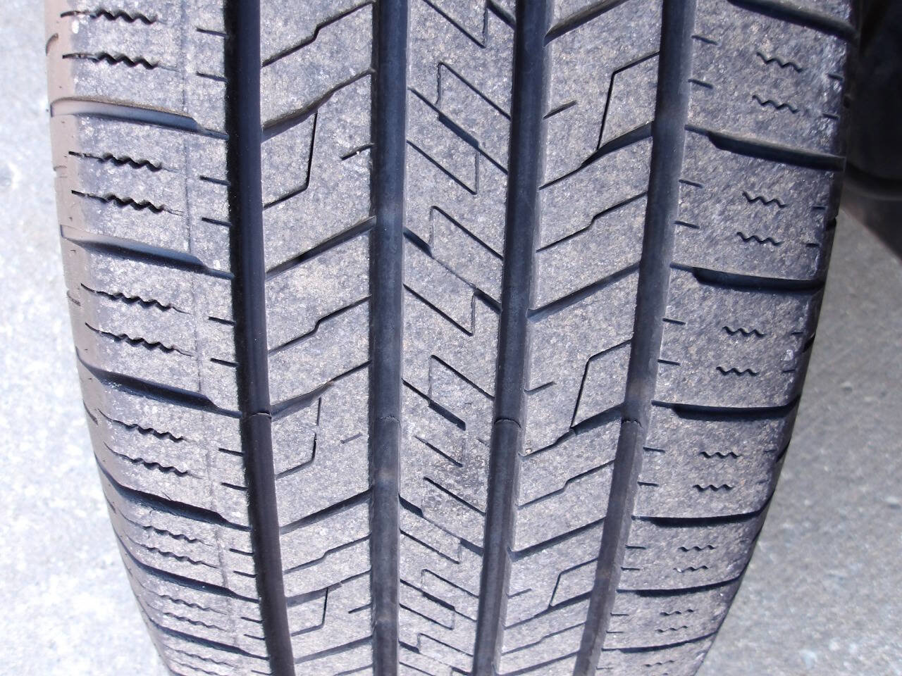 Used 2012 Jeep Compass Latitude w/ Sun/Sound Group image 26