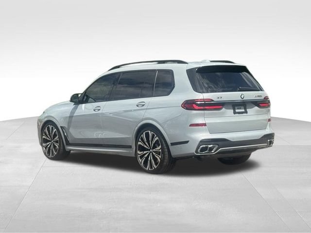 Used 2024 BMW X7 M60i w/ Climate Comfort Package AWD/4WD image 5