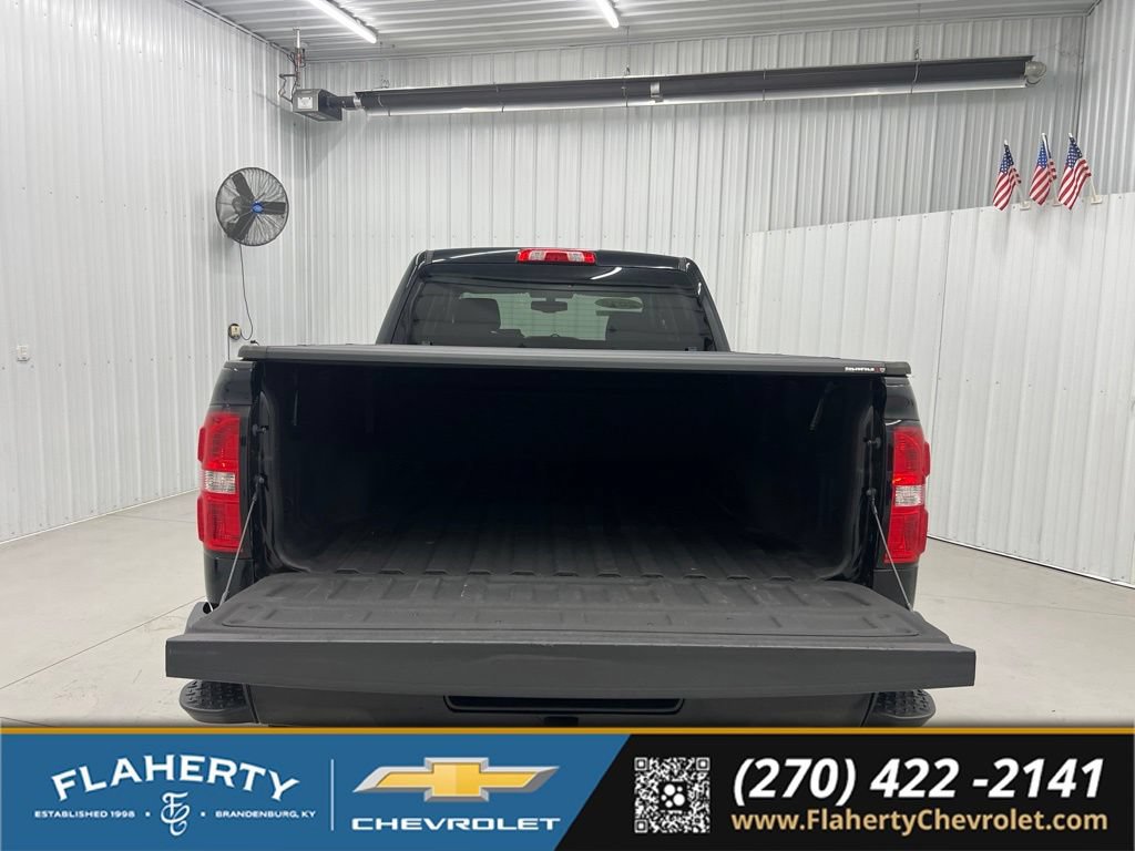 Used 2018 GMC Sierra 2500 SLT w/ Duramax Plus Package AWD/4WD image 22