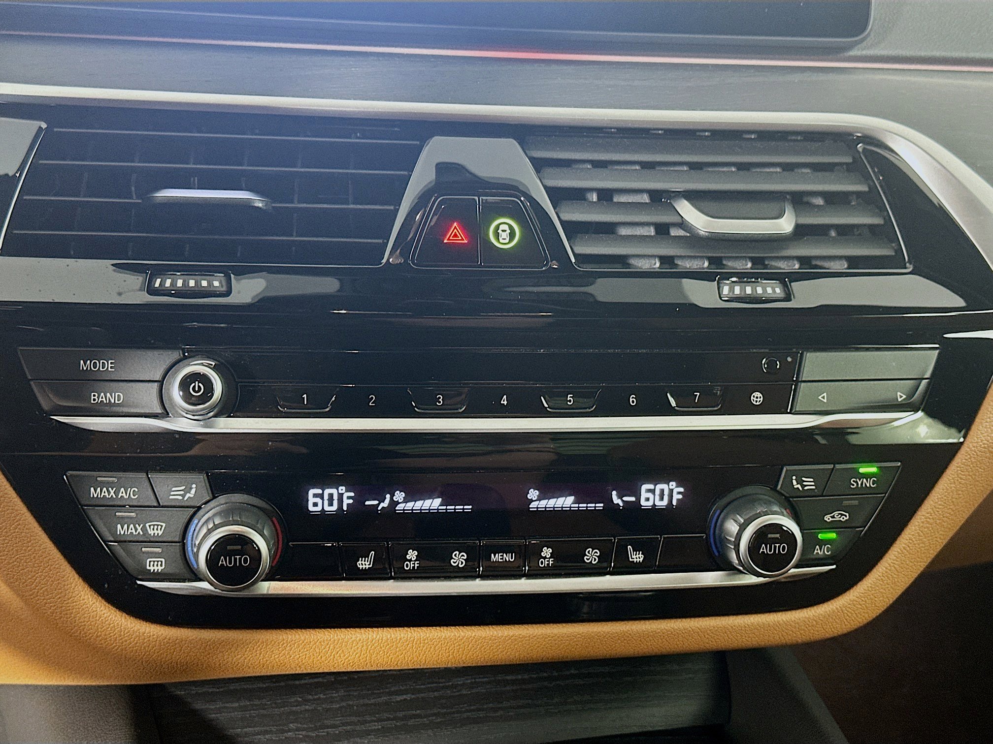 Used 2023 BMW 530i w/ Premium Package RWD image 24