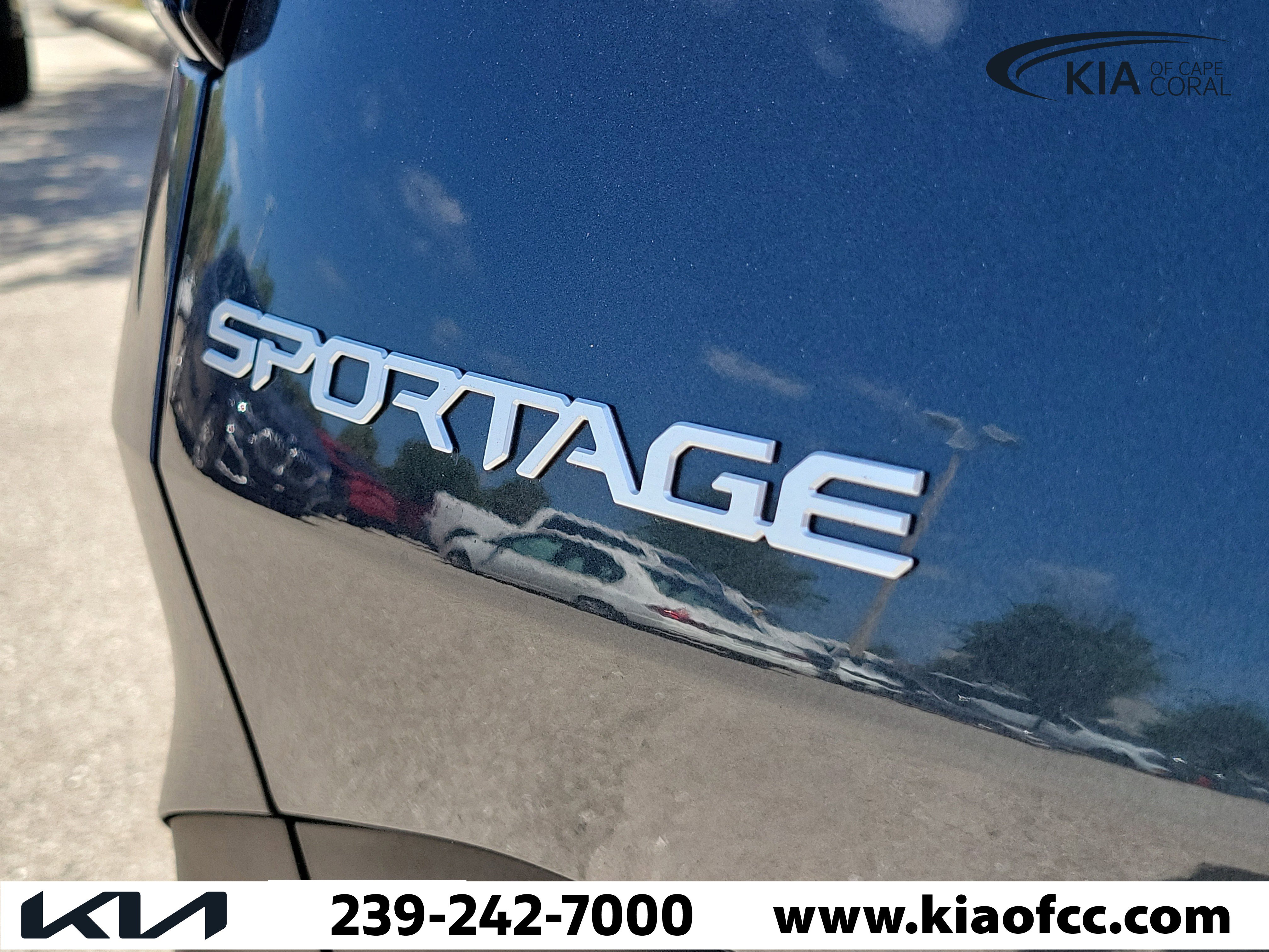 Certified 2023 Kia Sportage EX image 9