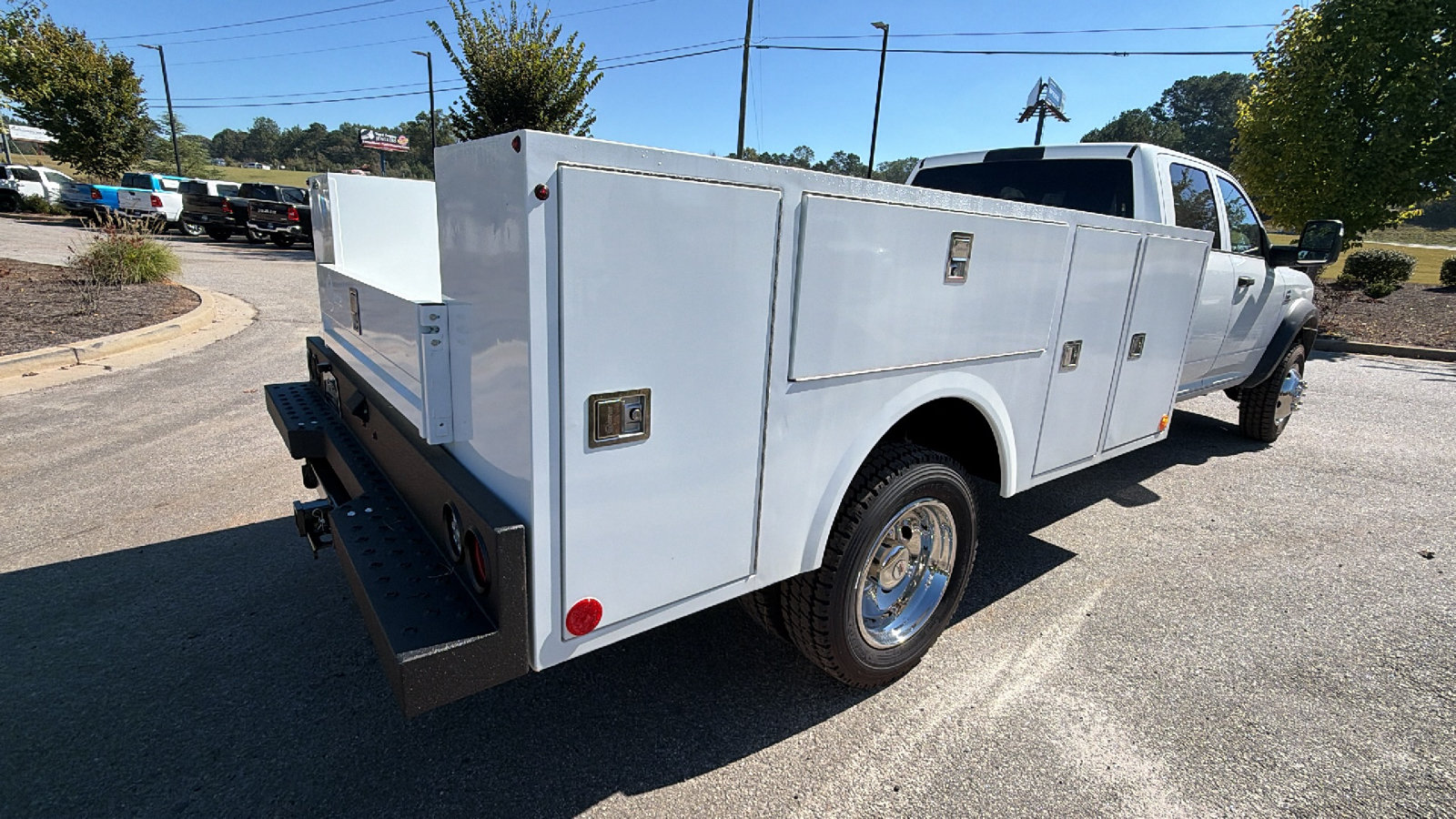 New 2026 RAM 5500 Tradesman w/ Chrome Appearance Group AWD/4WD image 8