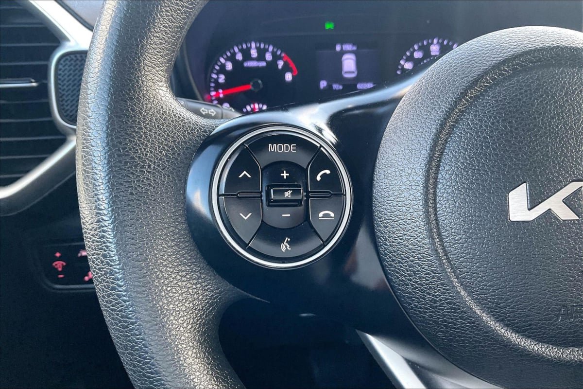 Used 2022 Kia Soul LX w/ Technology Package FWD image 14