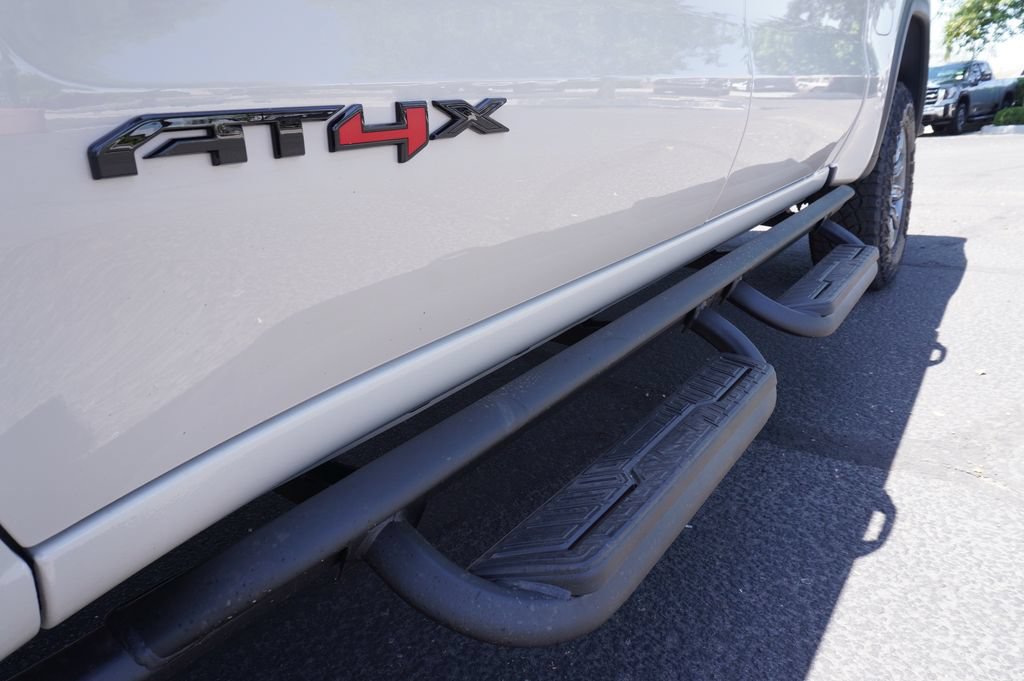 New 2026 GMC Sierra 1500 AT4X AWD/4WD image 8