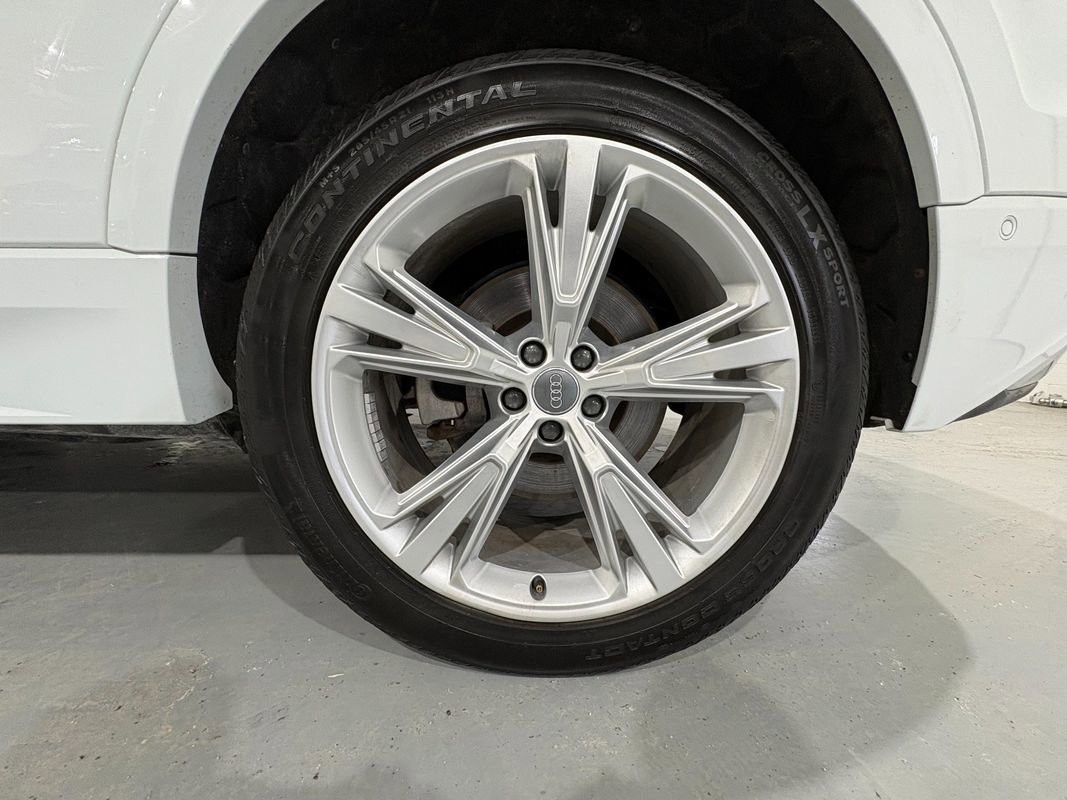 Used 2019 Audi Q8 Premium Plus w/ Premium Plus image 65