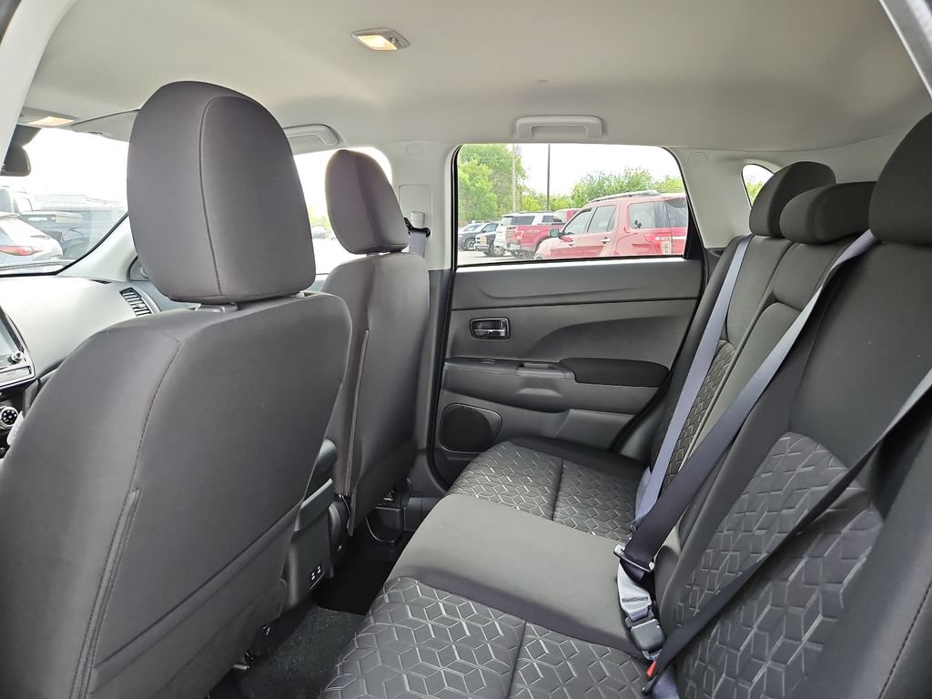 New 2026 Mitsubishi Outlander Sport LE AWD/4WD image 20