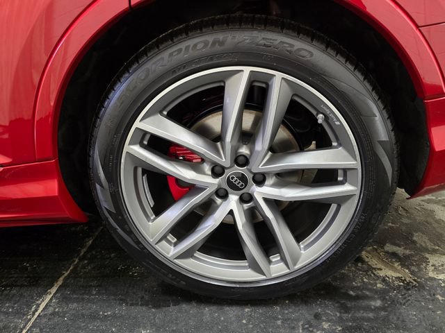 New 2026 Audi Q7 3.0T Prestige AWD/4WD image 10