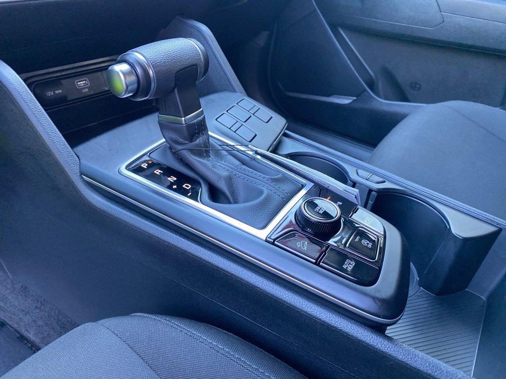 Used 2023 Kia Sportage LX image 19