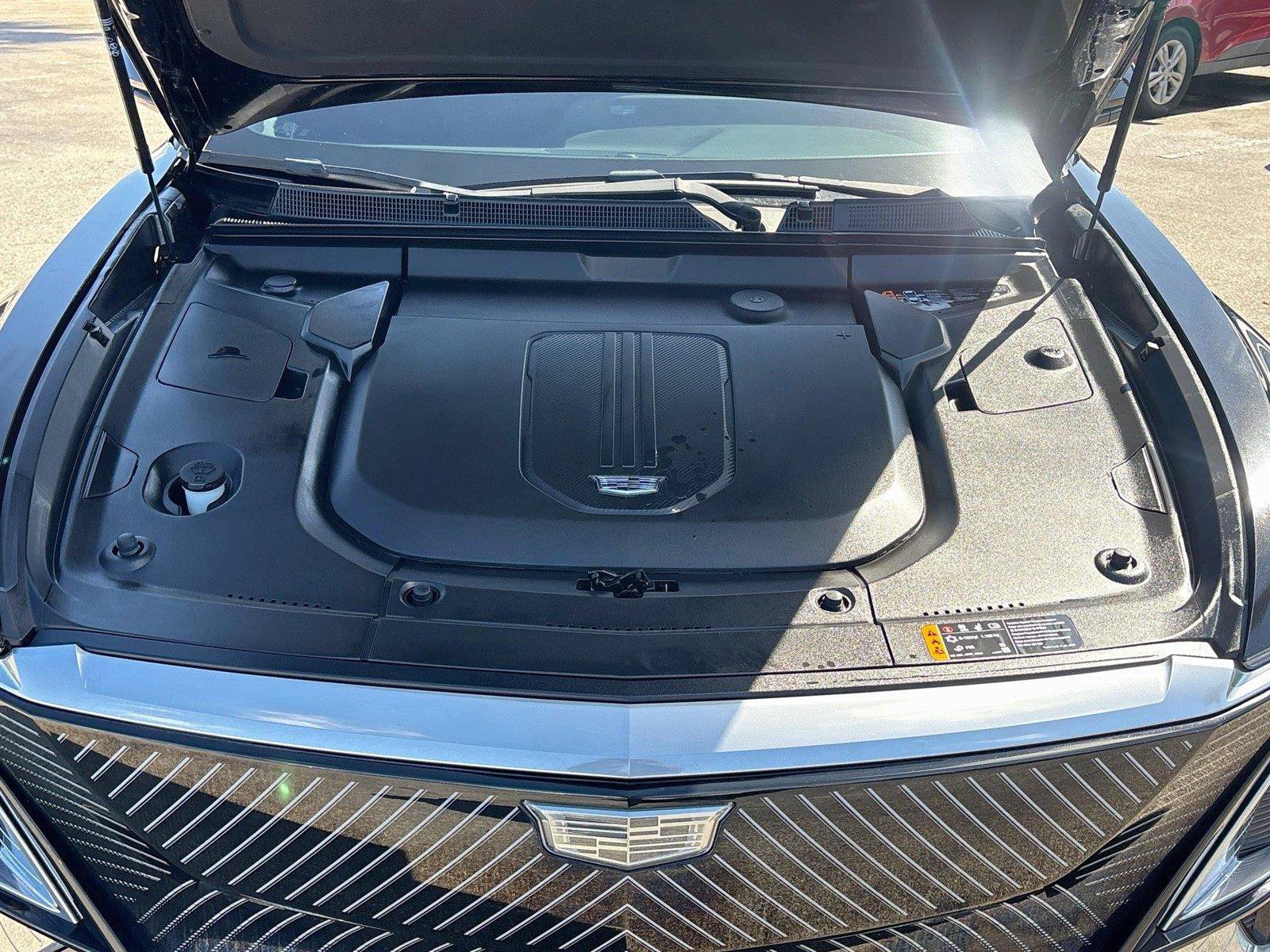 Used 2024 Cadillac Lyriq Luxury RWD image 30