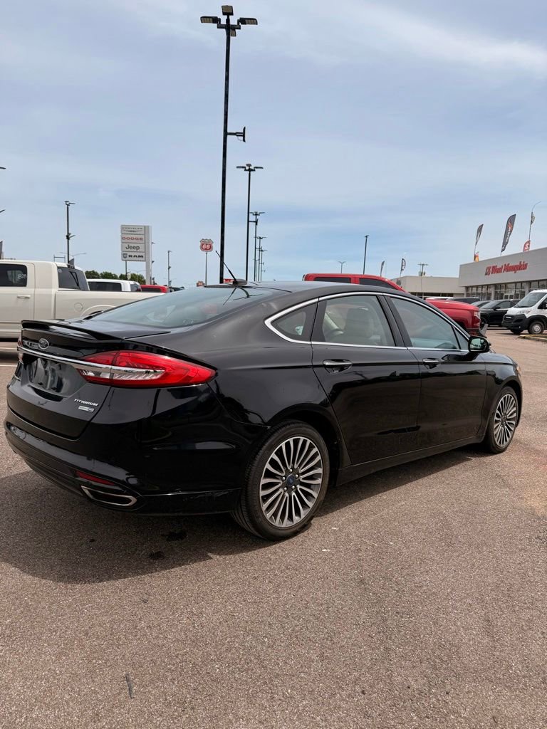 Used 2018 Ford Fusion Titanium AWD/4WD image 7