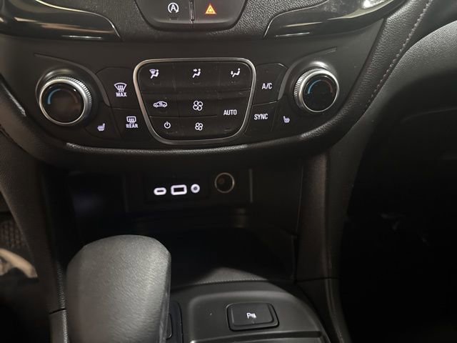Used 2024 Chevrolet Equinox RS w/ RS Leather Package image 14