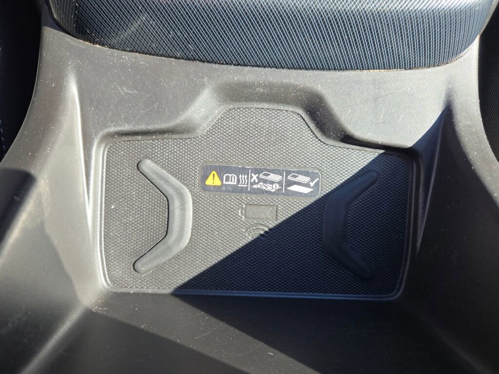 Used 2020 Chevrolet Colorado Z71 image 28