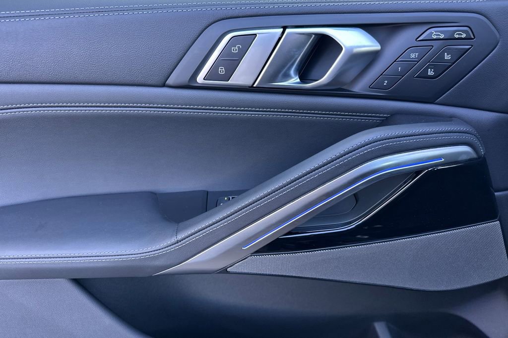 New 2026 BMW X6 M Competition w/ Executive Package image 10