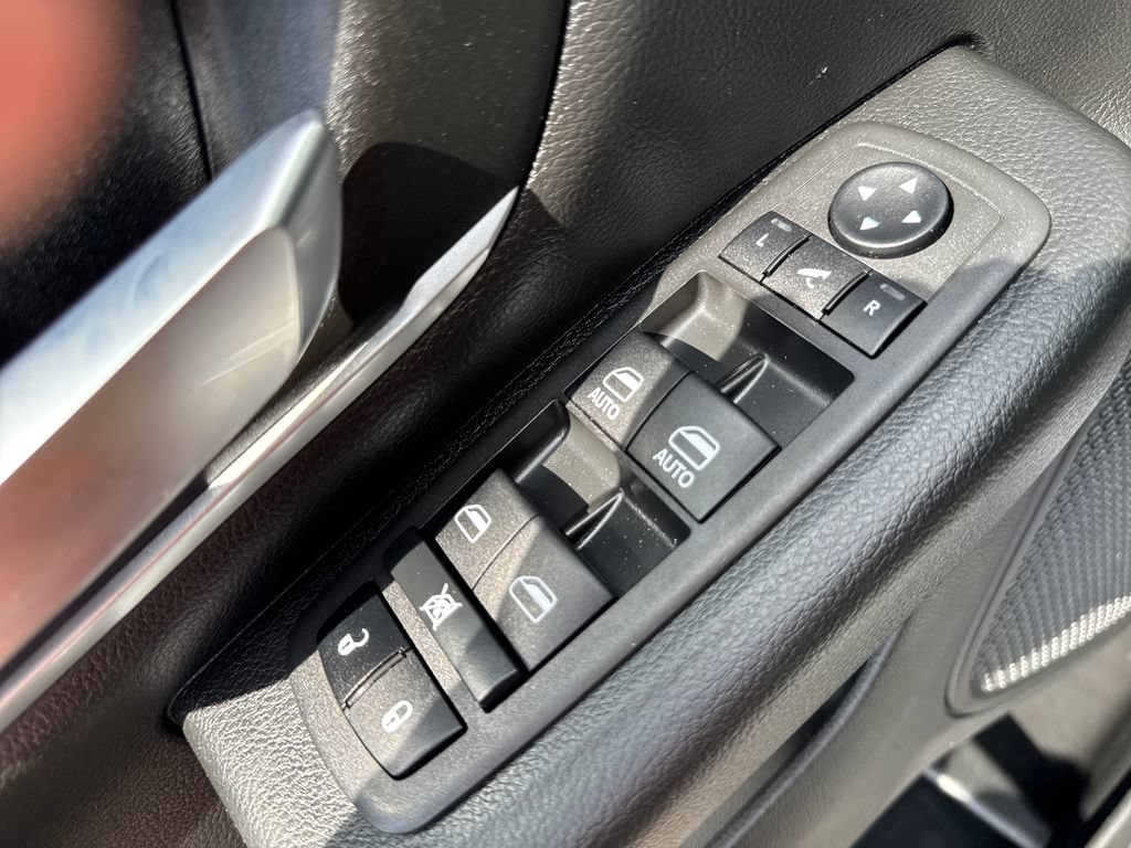 Certified 2022 RAM 1500 Big Horn AWD/4WD image 14