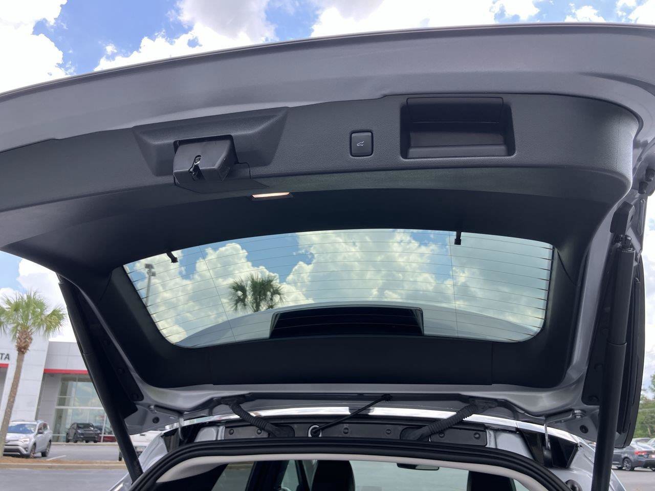 Used 2024 Ford Escape SE w/ PHEV Premium Package FWD image 30