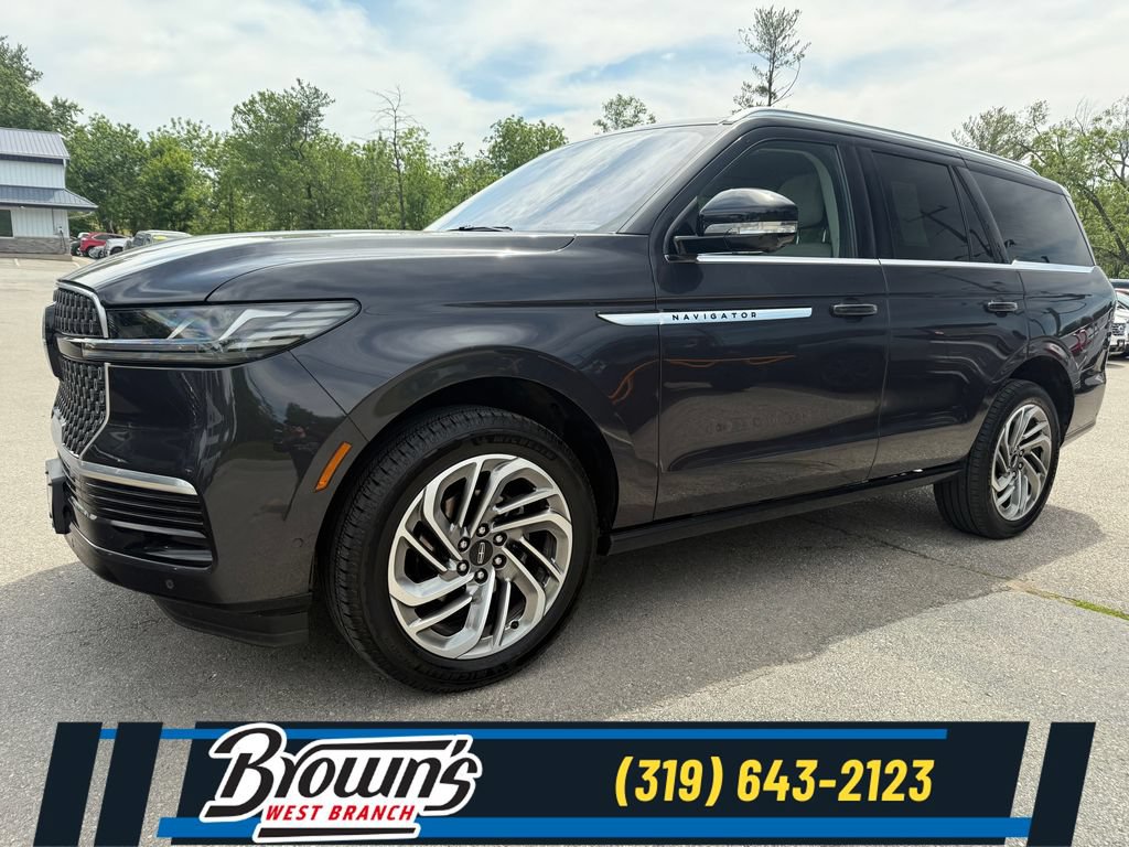 Used 2025 Lincoln Navigator Reserve