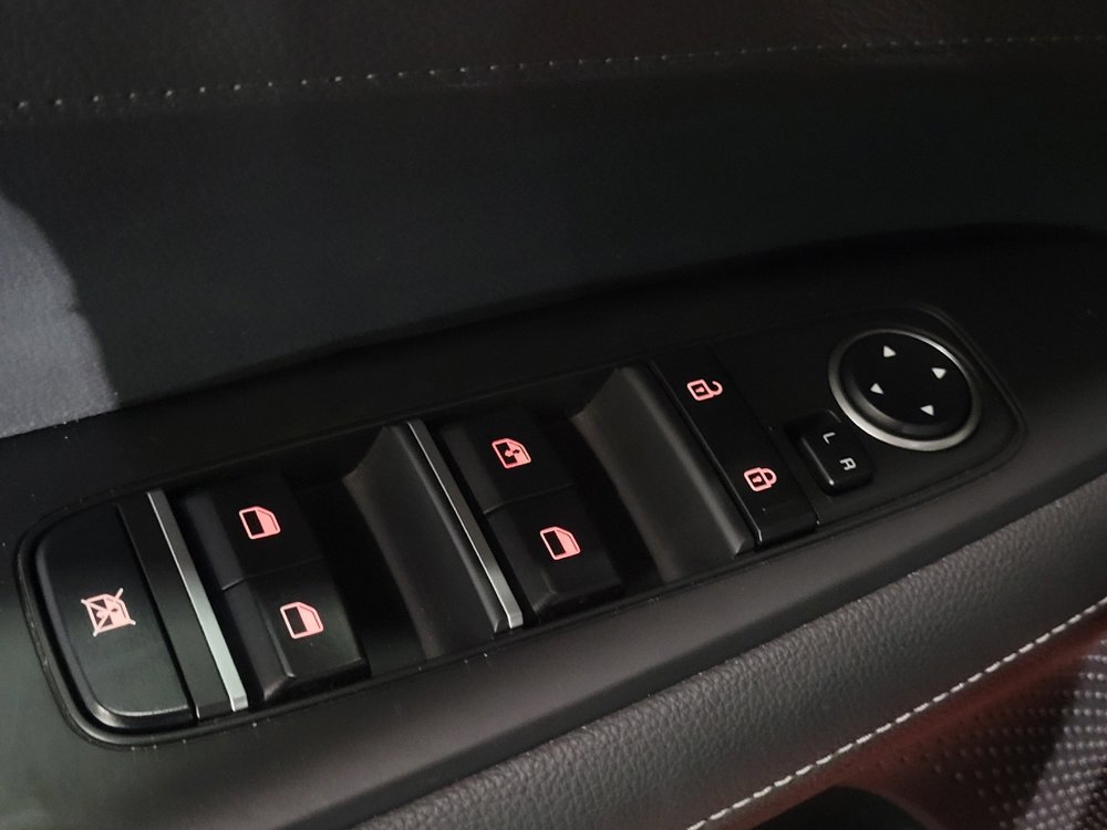 Used 2023 Kia Forte GT-Line w/ GT-Line Premium Package image 27