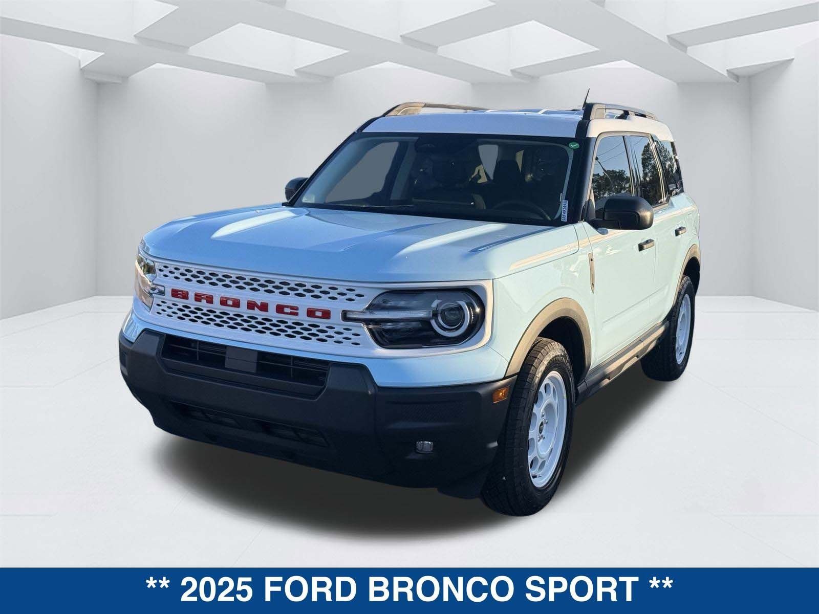New 2025 Ford Bronco Sport Heritage w/ Convenience Package image 8